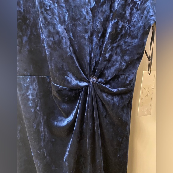 Sage the Label. Fool-for-you-navy-blue-velvet-knotted-dress. Medium - Picture 3 of 6